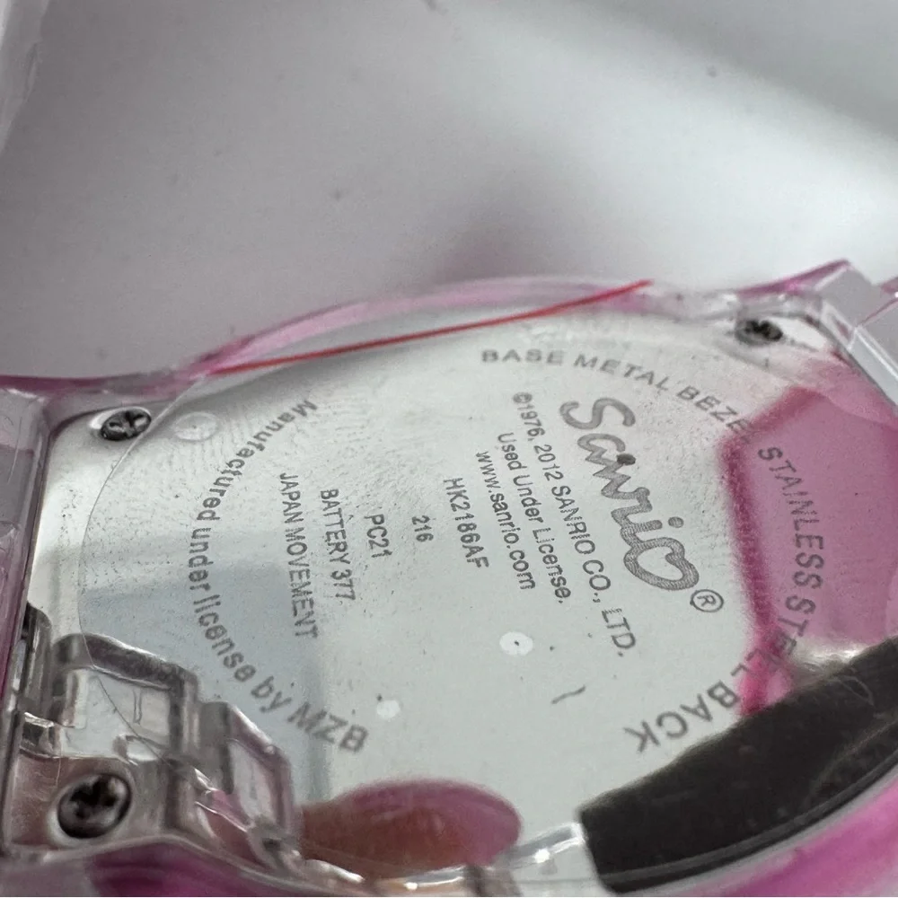 HELLO KITTY WATCH SANRIO NEW IN BOX